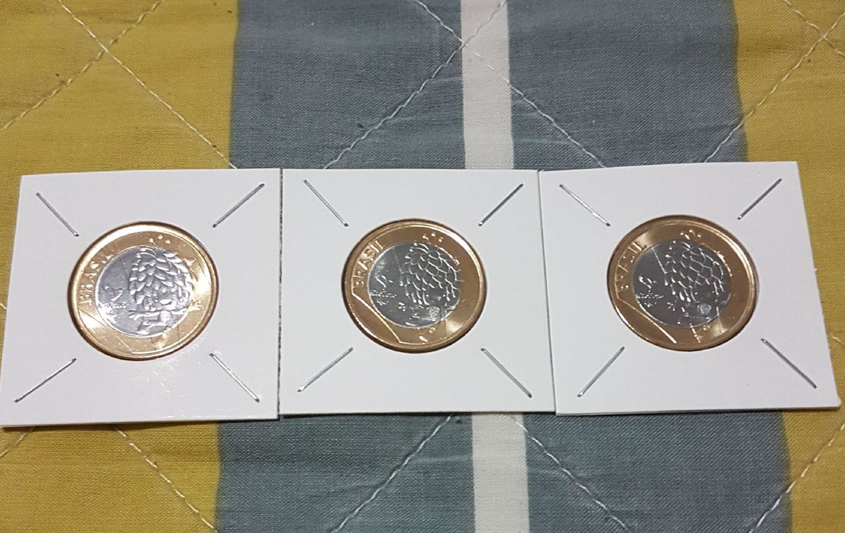 3 Moedas 1 Real 16 Mascote Tom Olimpiadas E Paraolimpiadas Rio 16 Flor De Cunho Cacareco Moeda Comemorativa Da Olimpiadas No Rio Nunca Usado Enjoei