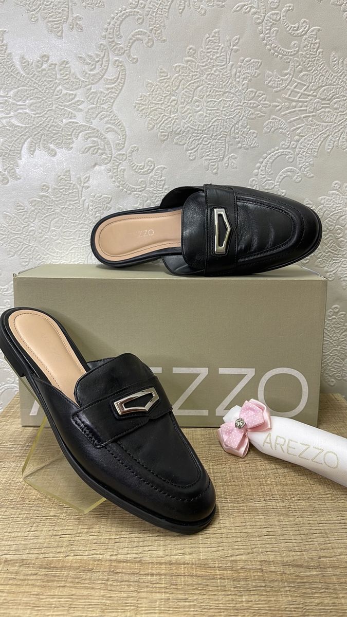 33 Mule Sapato Arezzo Semi Novo Usado Cor Preto Detalhe em Couro Sapato Feminino Arezzo Usado 92855386 enjoei