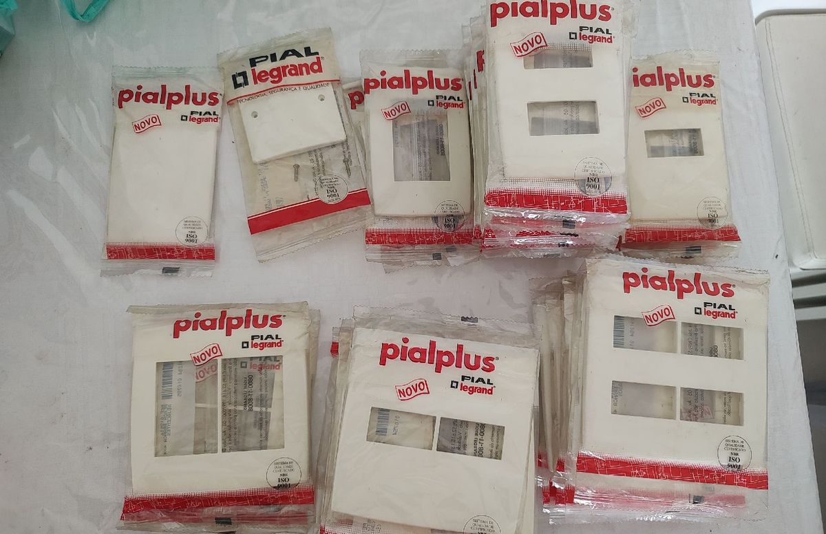 39 Placas Brancas Pialplus Legrand. Todas Na Embalagem. | Móvel p ...
