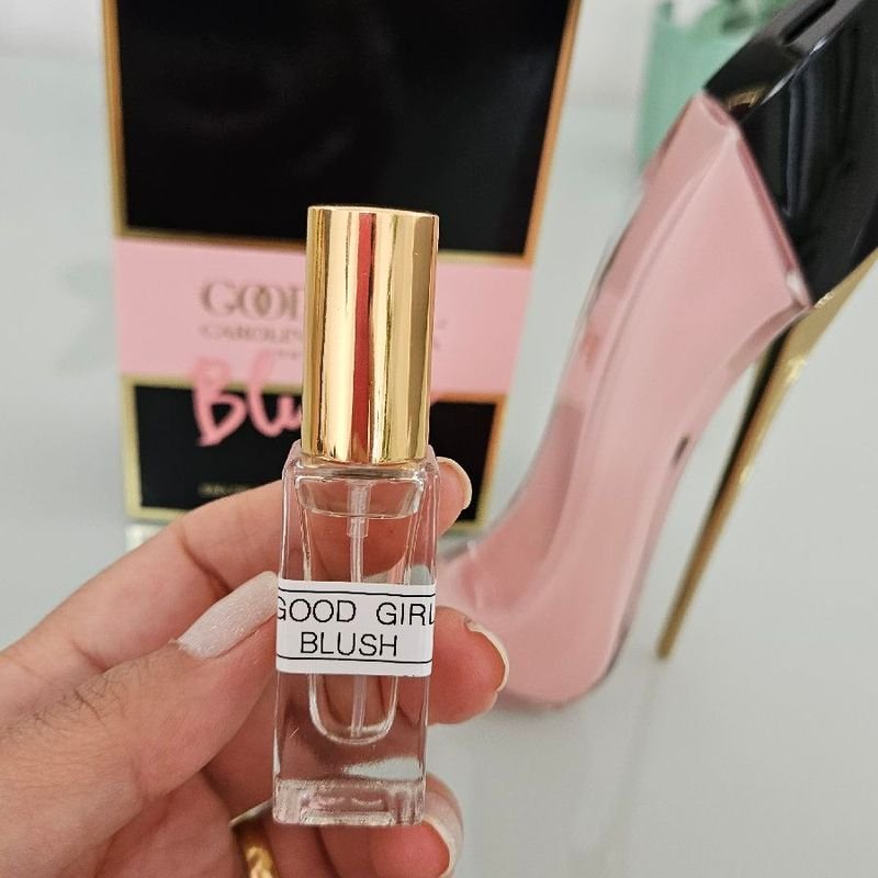 Perfume Good Girl Blush Carolina Herrera Feminino Eau de Parfum - Época  Cosméticos