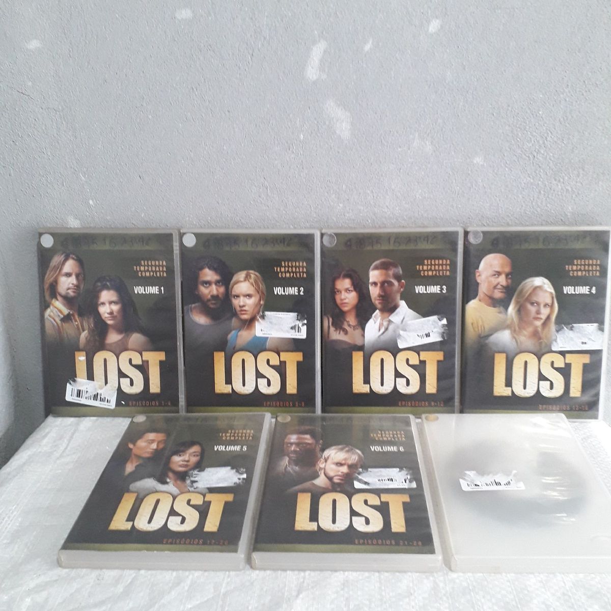 7 Dvds Lost - Segunda Temporada Completa | Filme e Série Usado 74361931 ...
