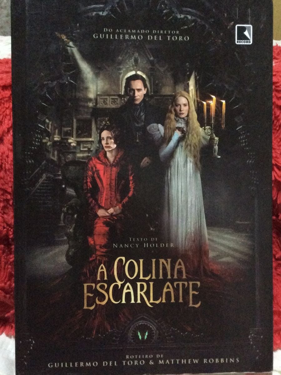 A Colina Escarlate - Livro | Livro Usado 41165223 | enjoei