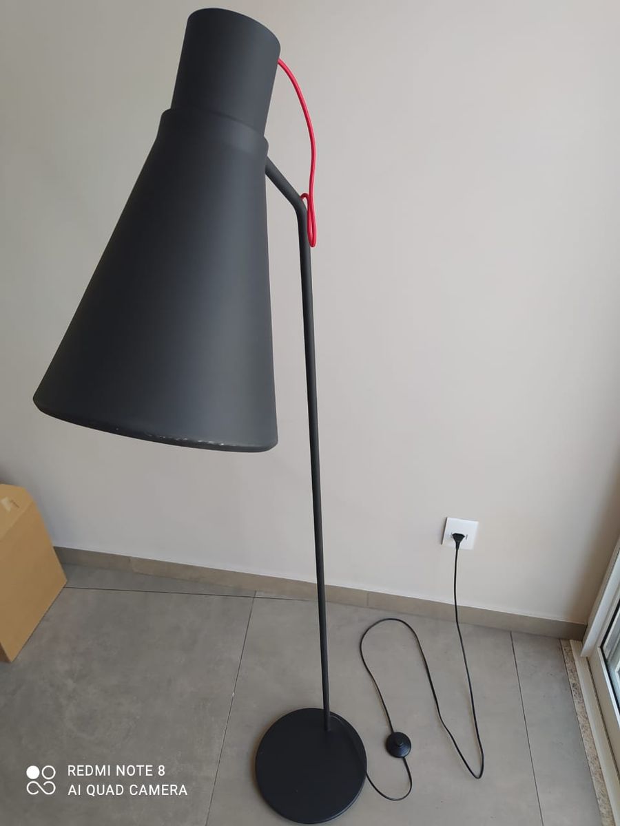 Abajur / Luminaria de Chão Tok Stok Móvel p/ Iluminação Tok&Stok