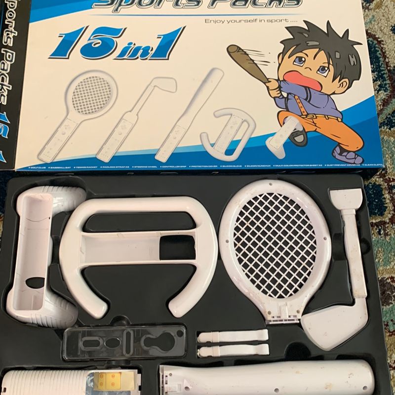 Acessórios para Wii Sports Pack (Raquete, Volante, Taco de Golfe