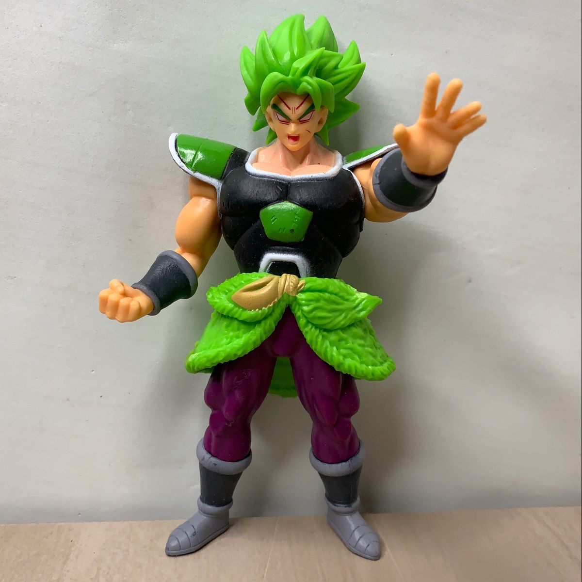 Action Figure Broly Dragon Ball Produto Masculino Nunca Usado