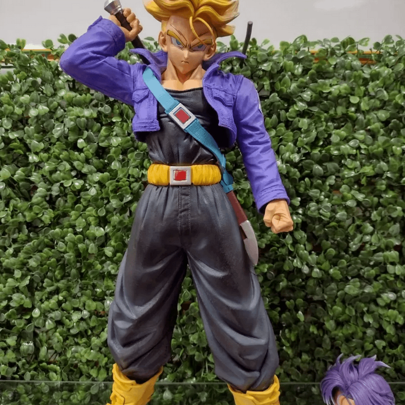 Trunks do Futuro, Action Figure Colecionável