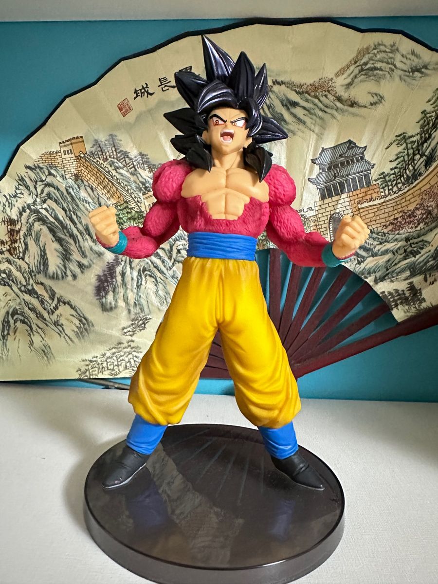 Review Boneco do Goku SSJ4 GIGANTE - Giochi Preziosi 