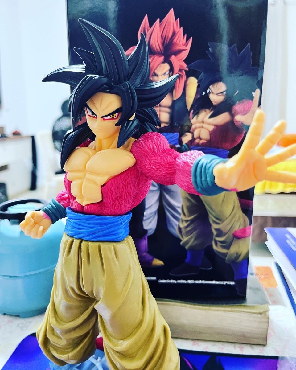 Action figure goku ssj on sale