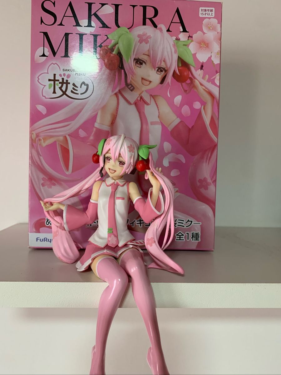 Boneca Anime Hatsune Miku Sakura kawaii - Ponto Tem