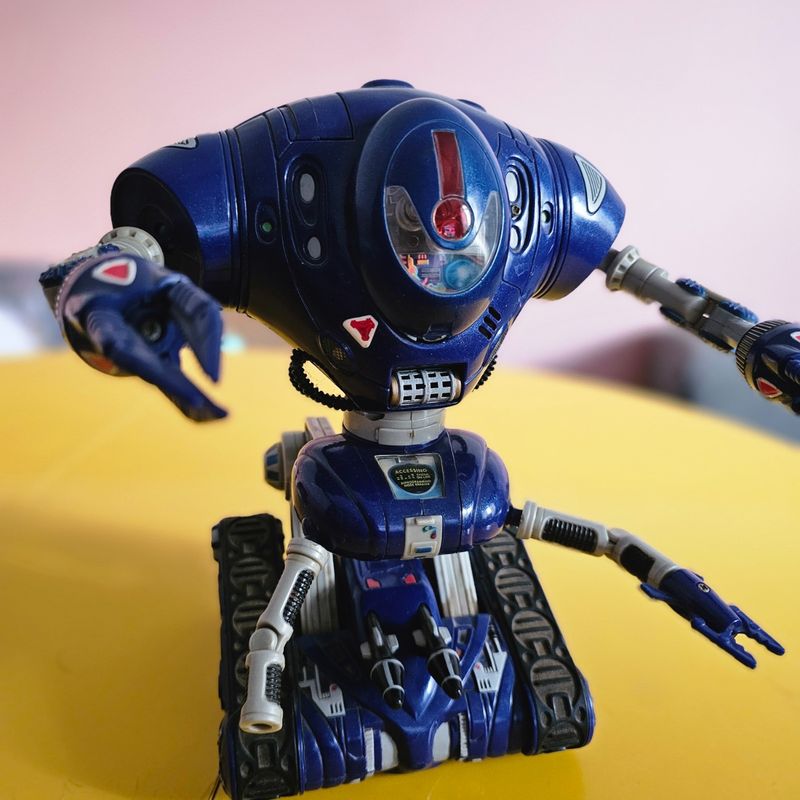 Action Figure Robot (Lost In Space, 1997) Raridade
