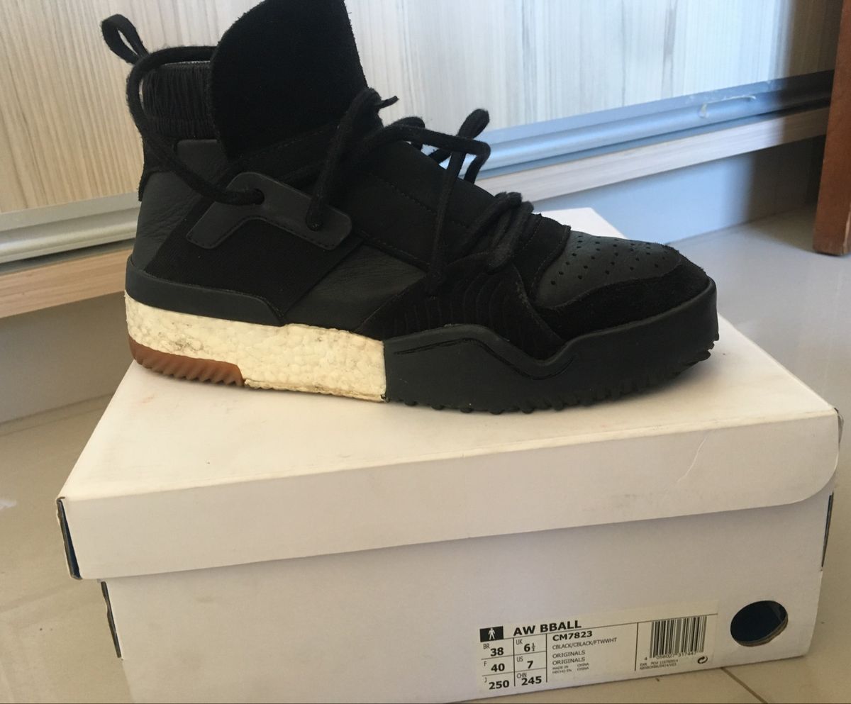 tenis adidas alexander wang