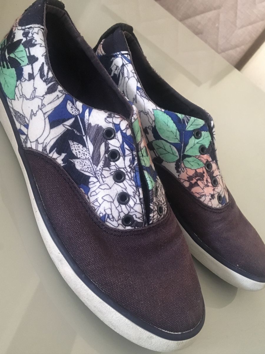 tenis adidas floral