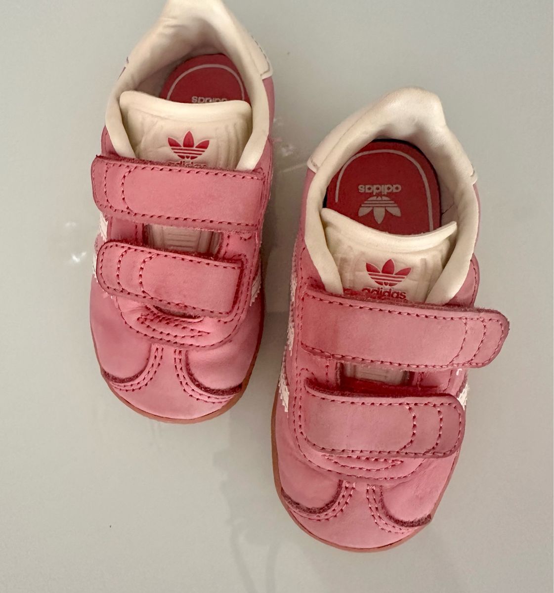 Adidas gazelle rosa bebe on sale