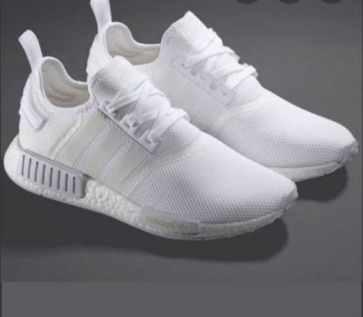 nmd branco e vermelho