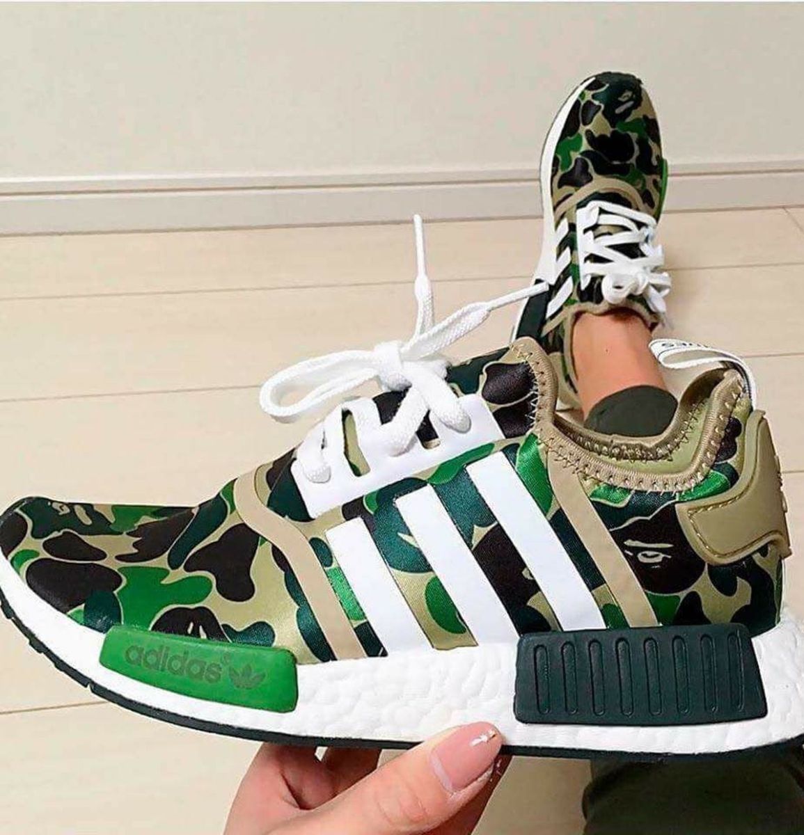 Tenis adidas store nmd camuflado original