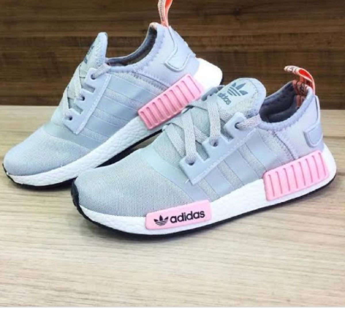 nmd cinza e rosa