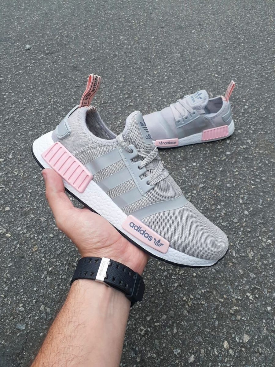 tênis adidas cinza e rosa