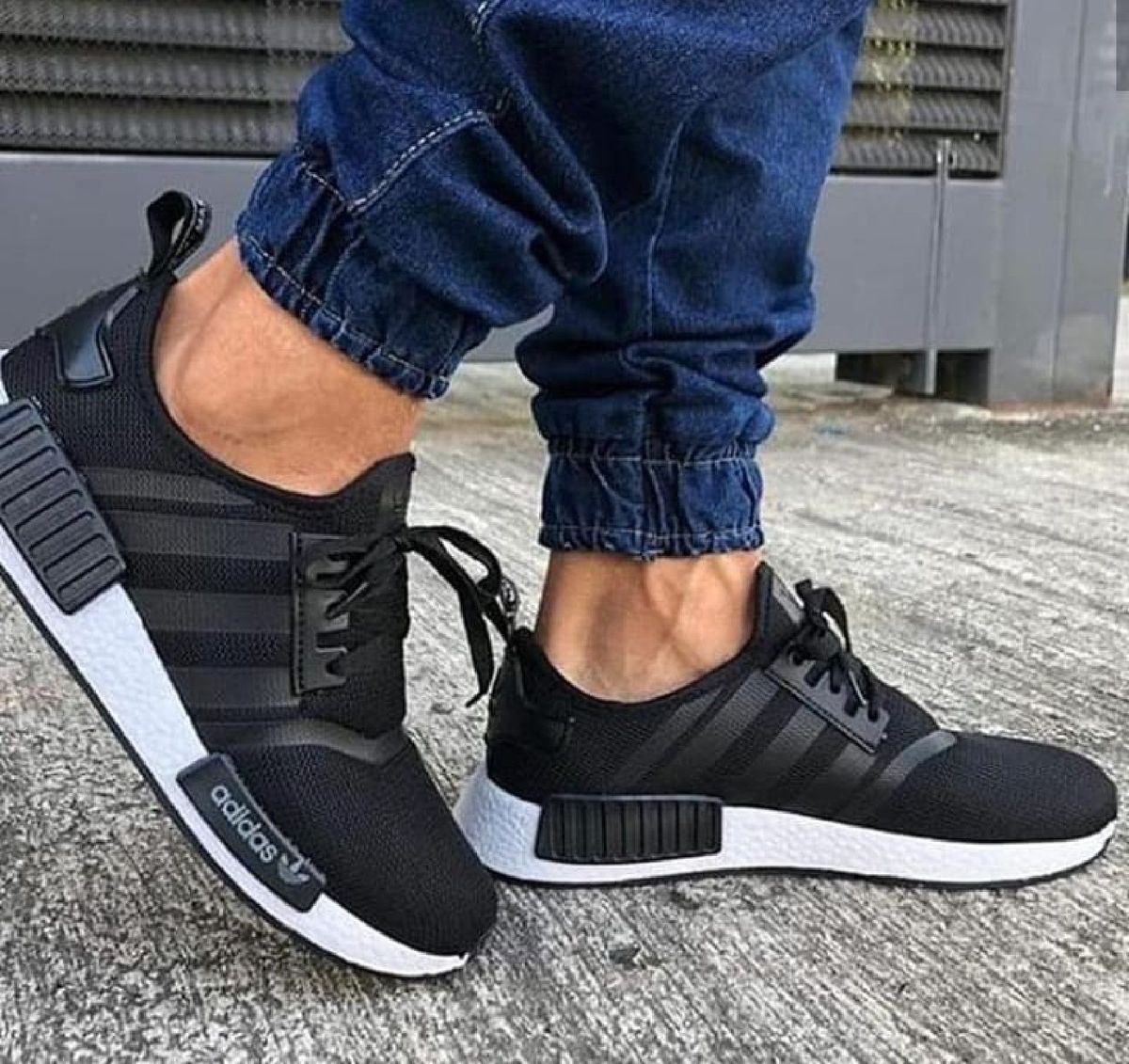 nmd preto e azul