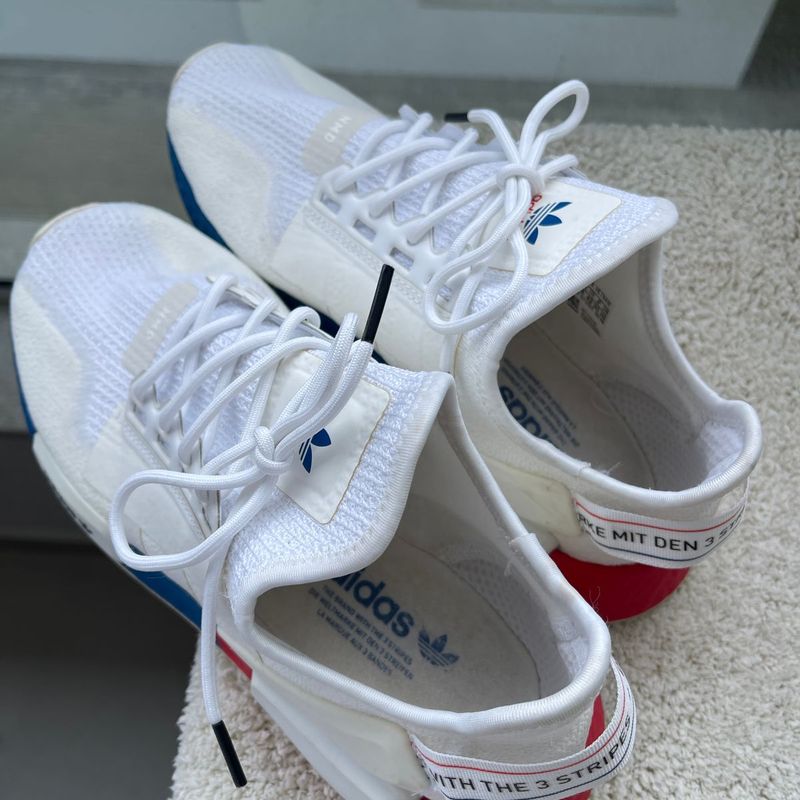 Adidas Nmd R1 V2 - Branco Vermelho/Azul | Adidas Usado 111401867 | enjoei