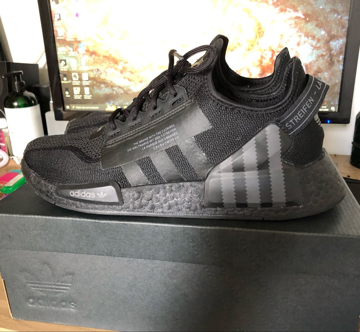 Adidas Originals Nmd R1 V2 - Preto Raro Tamanho 42 | Tênis Feminino ...