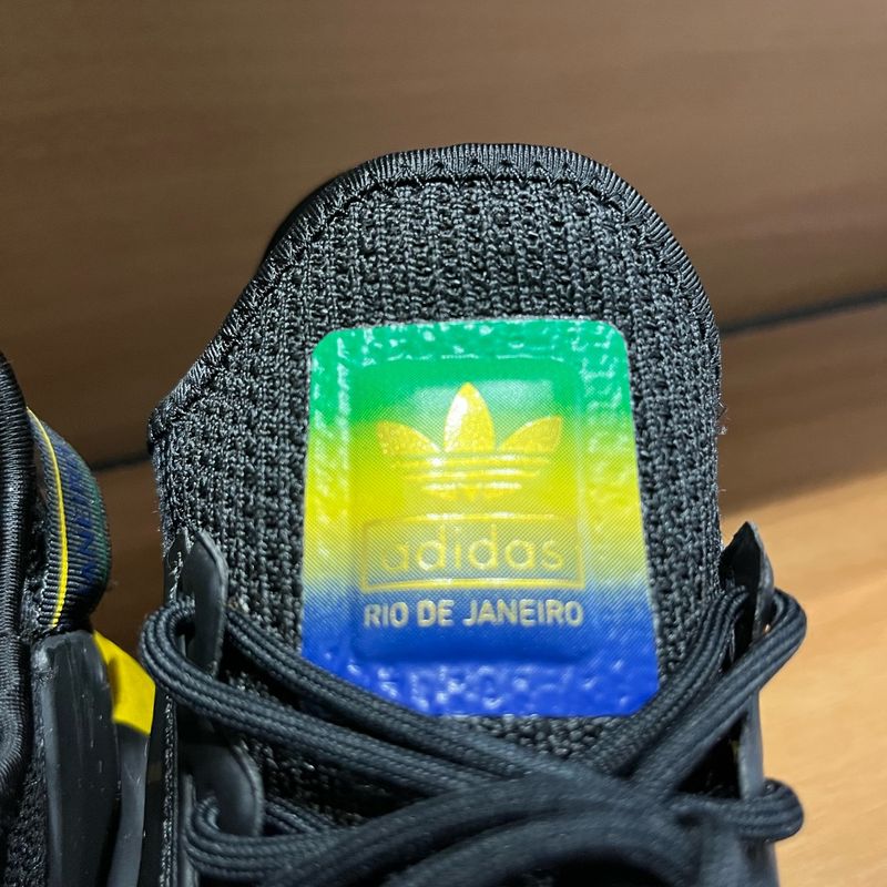Adidas Originals Nmd R1 V2 Special Edition Rio de Janeiro | Adidas Usado  109388542 | enjoei
