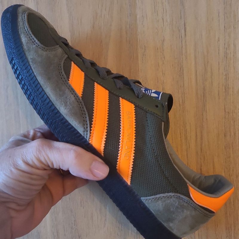 adidas gazelle silver green womens adidas SPZL Barrowland Jacket H56667
