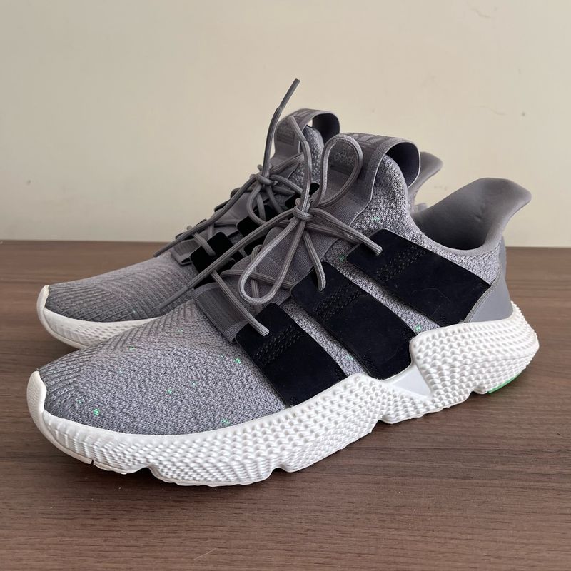 Tenis adidas prophere store cinza