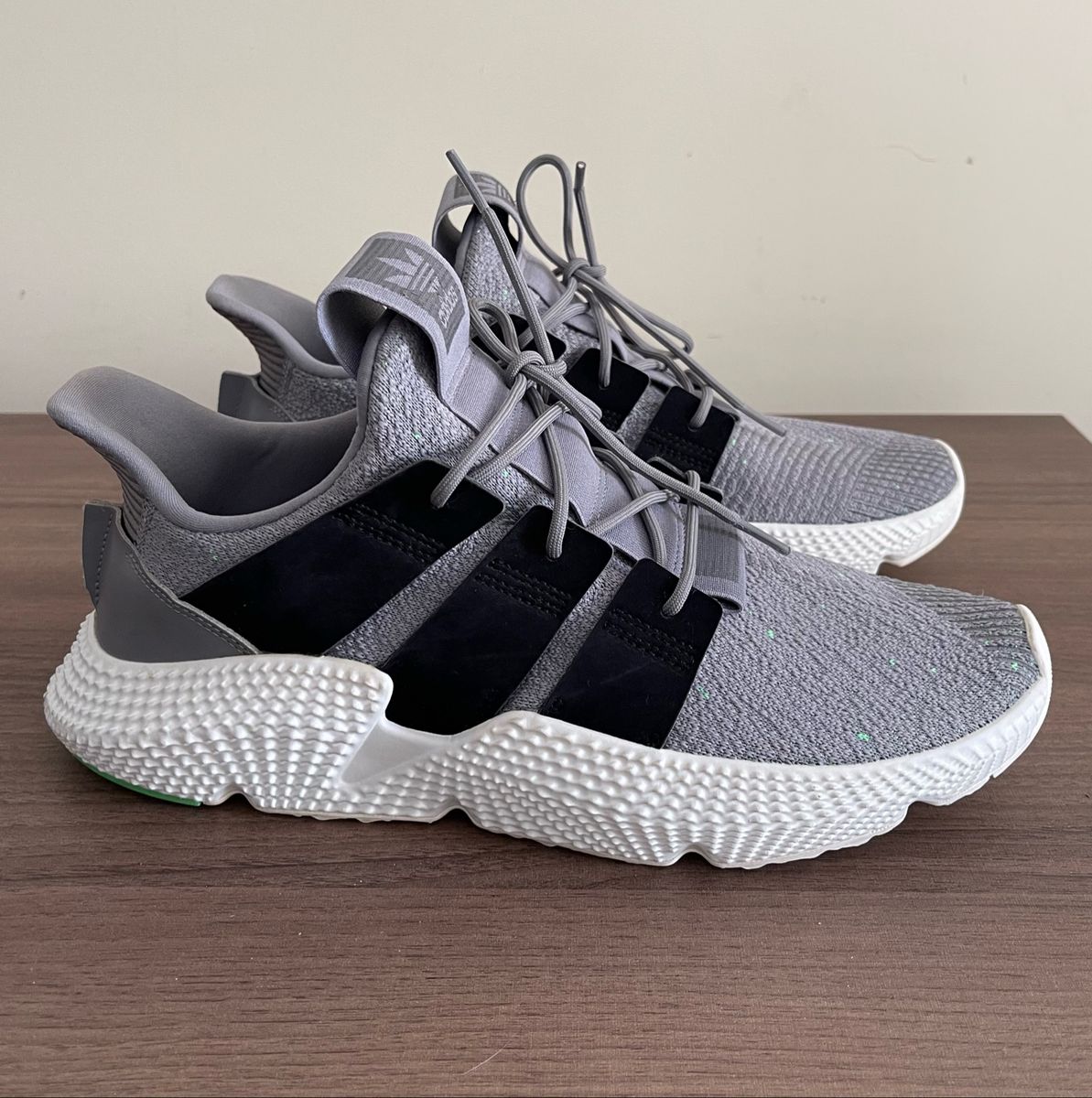 Prophere cinza hot sale