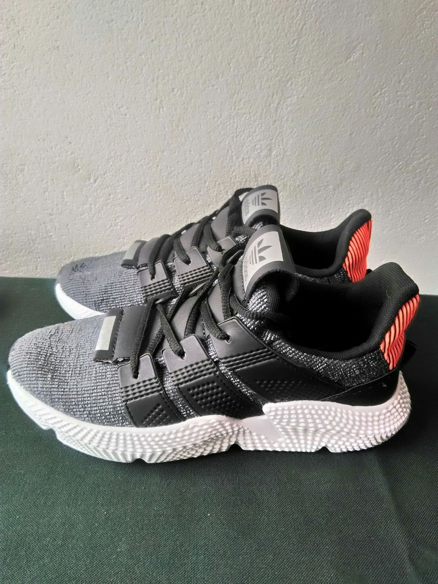 adidas prophere cinza