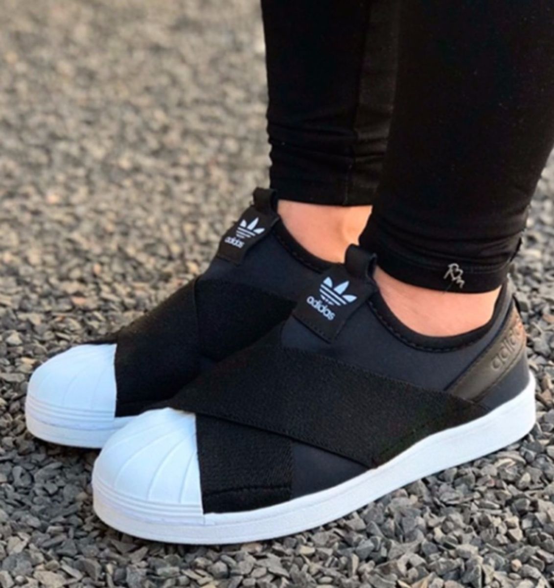 Adidas slip sale on preto original