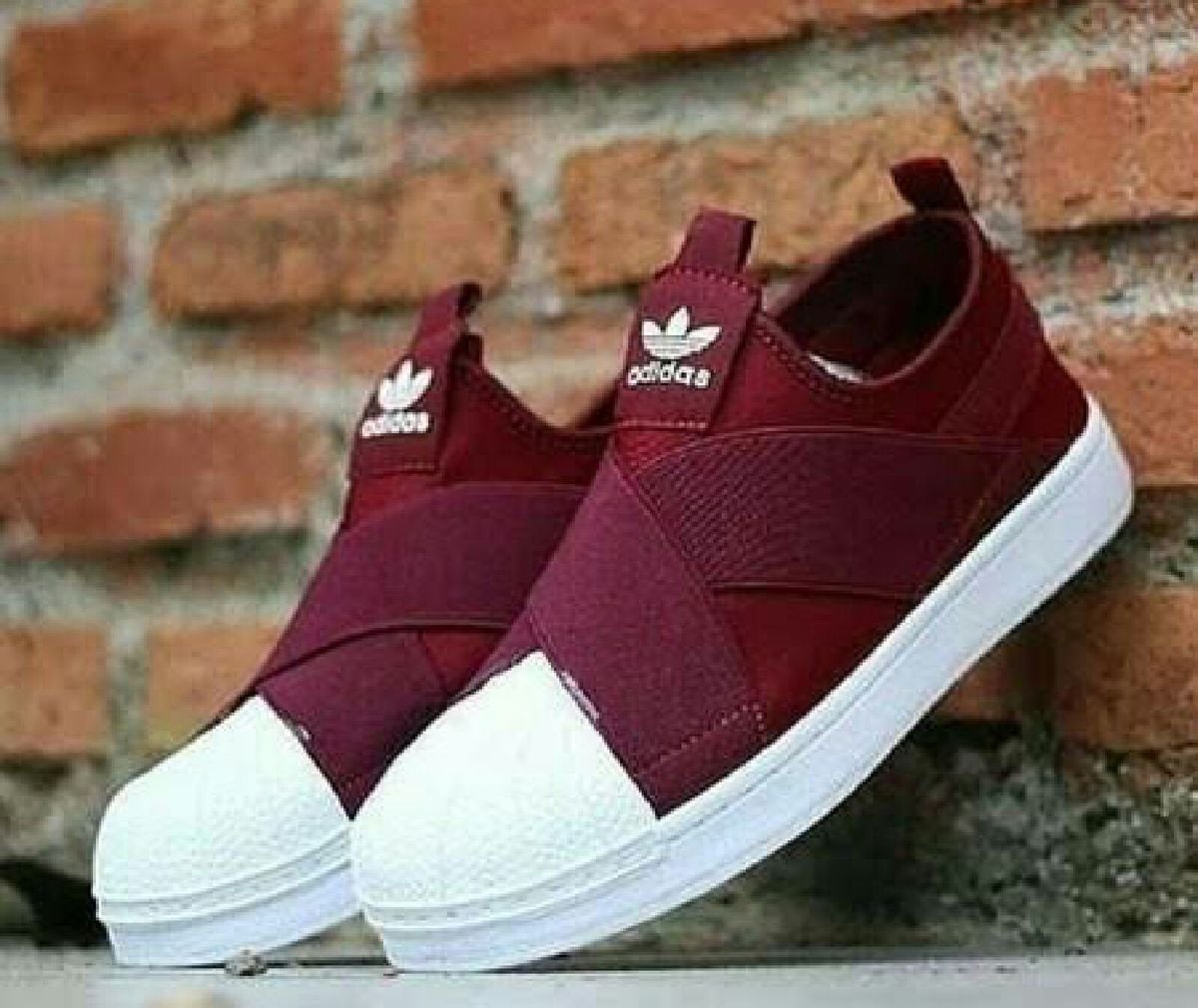 tenis adidas slip on azul marinho