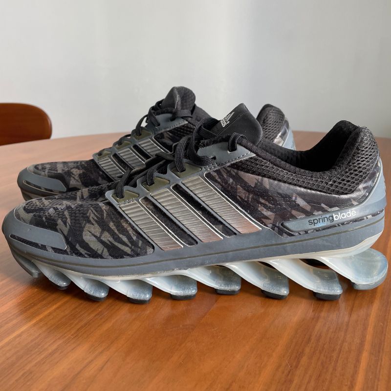 Adidas springblade 5 femme 2025 gris