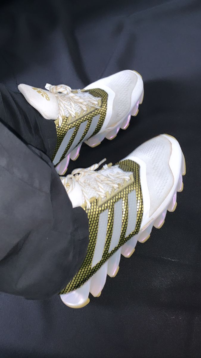 Adidas store springblade gold