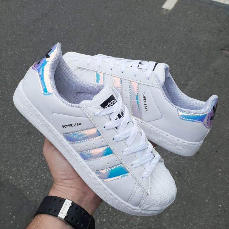 Tenis adidas best sale branco holografico