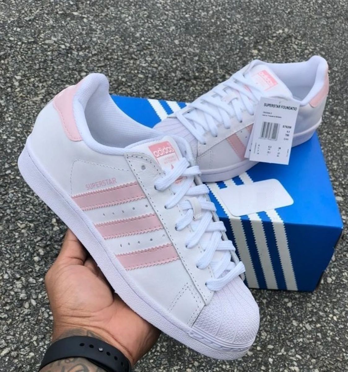 tênis adidas branco com rosa