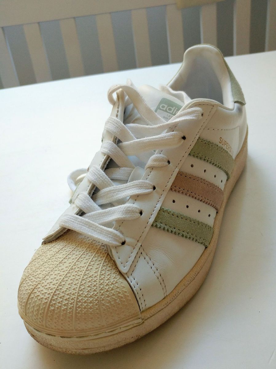 tenis adidas superstar cores