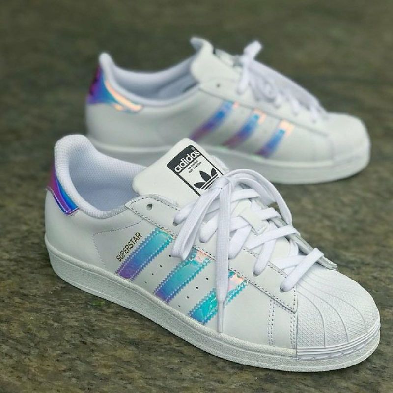 Tenis adidas superstar store holográfico