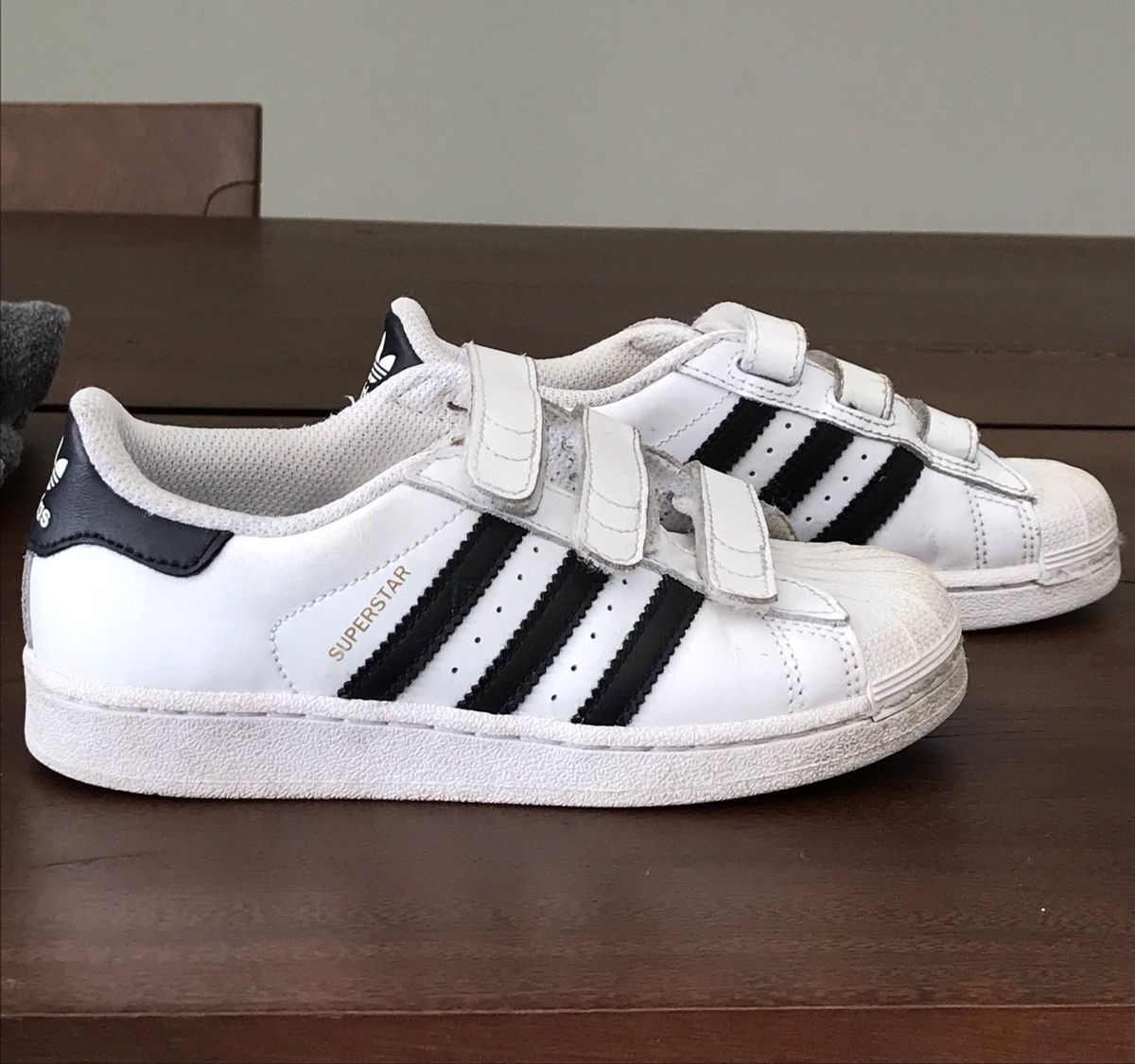 adidas superstar infantil velcro