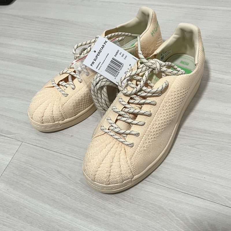 Adidas superstar 2025 pharrell williams