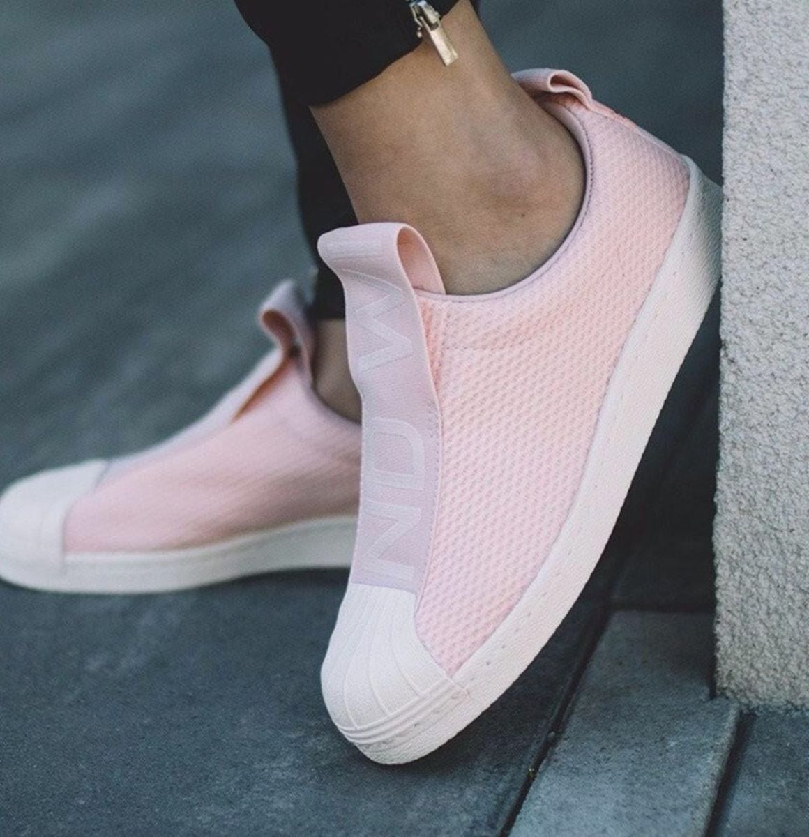 adidas original superstar slip on rose