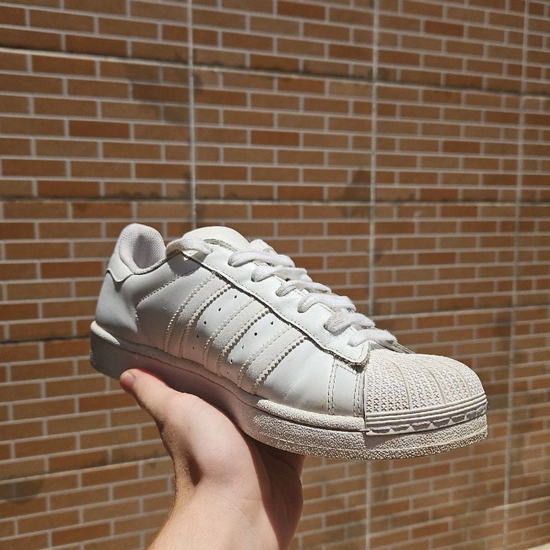 Adidas on sale superstar 39