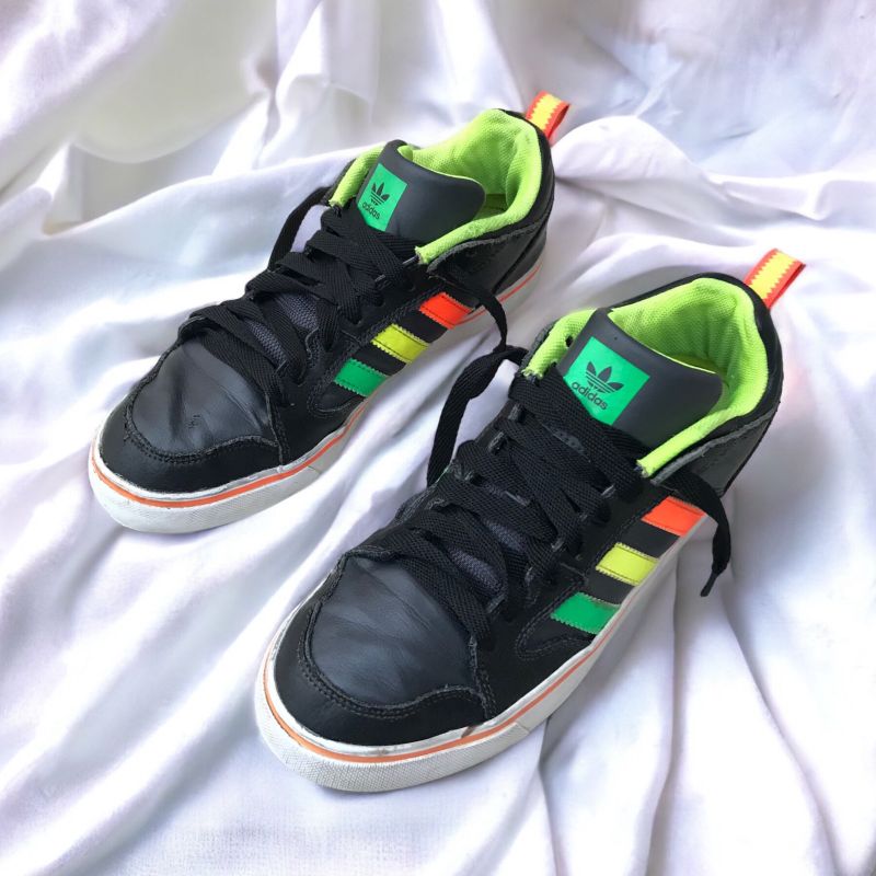 adidas varial low sneakers
