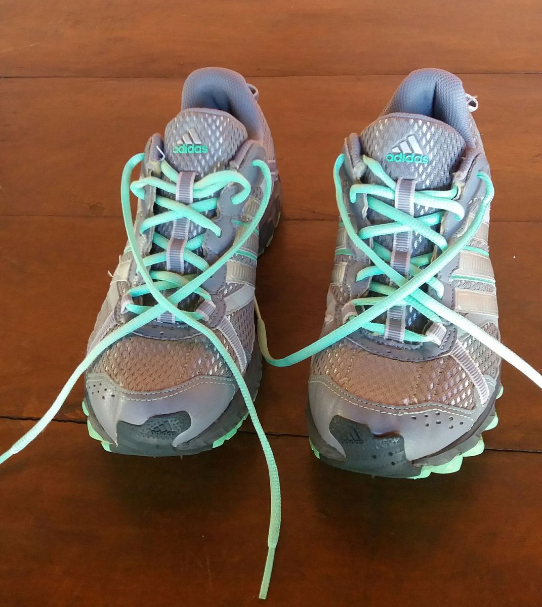 tenis adidas fitness