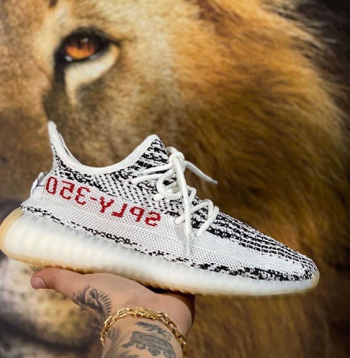 yeezy 350 tenis