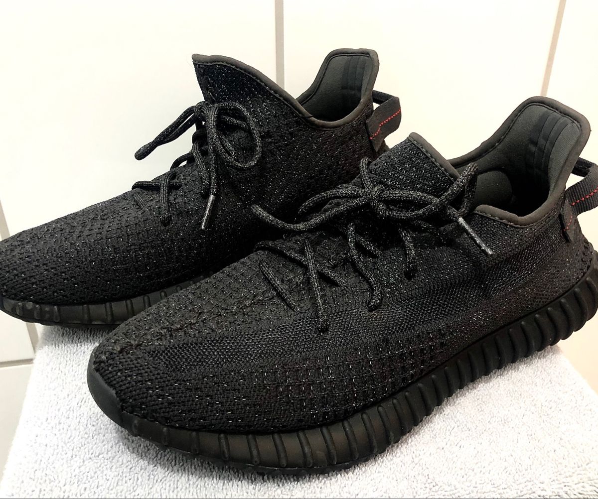 adidas yeezy boost 350 v2 preto