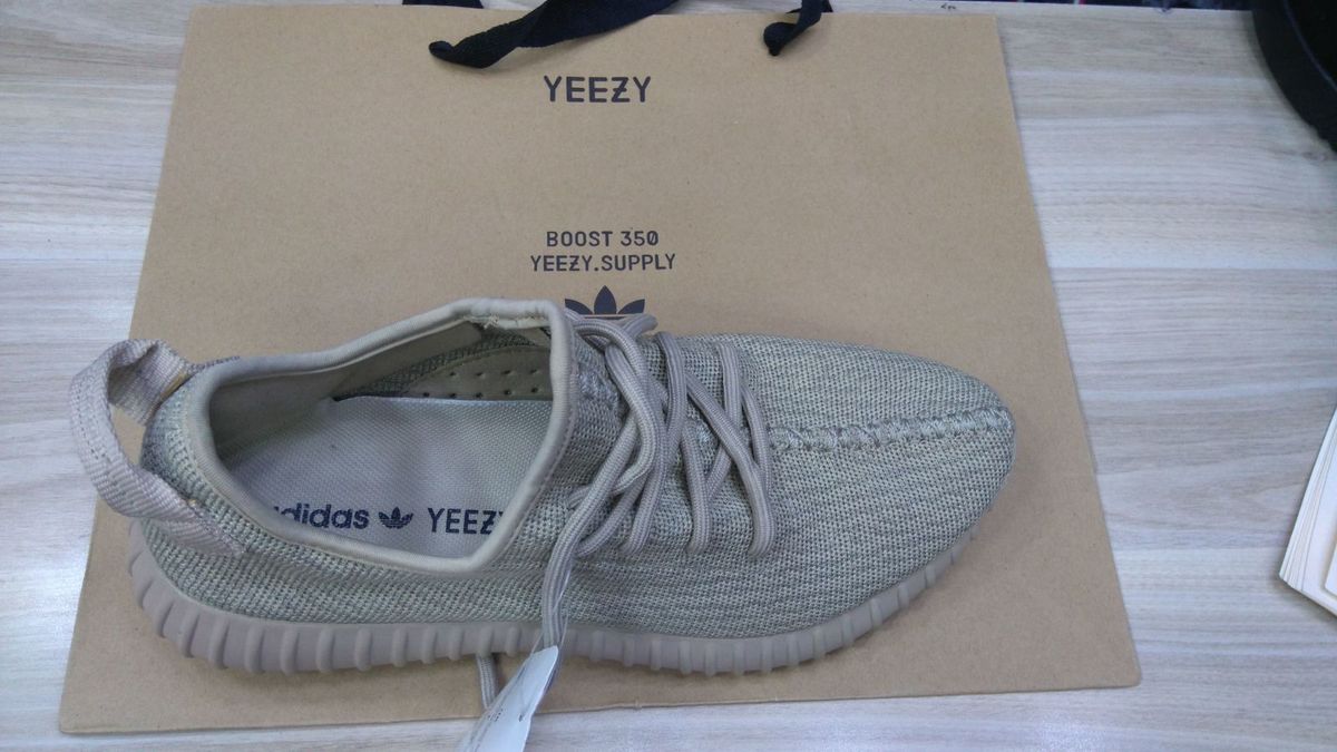 yeezy boost replica perfeita