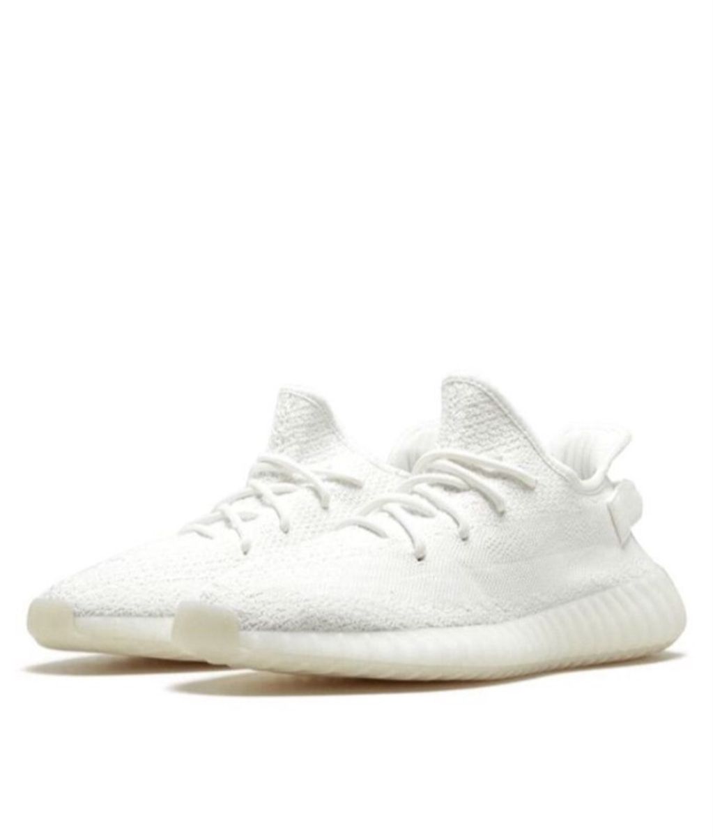 yeezy branco feminino
