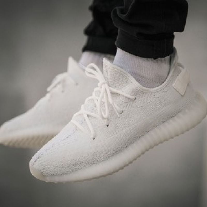 Yeezy branco hot sale original