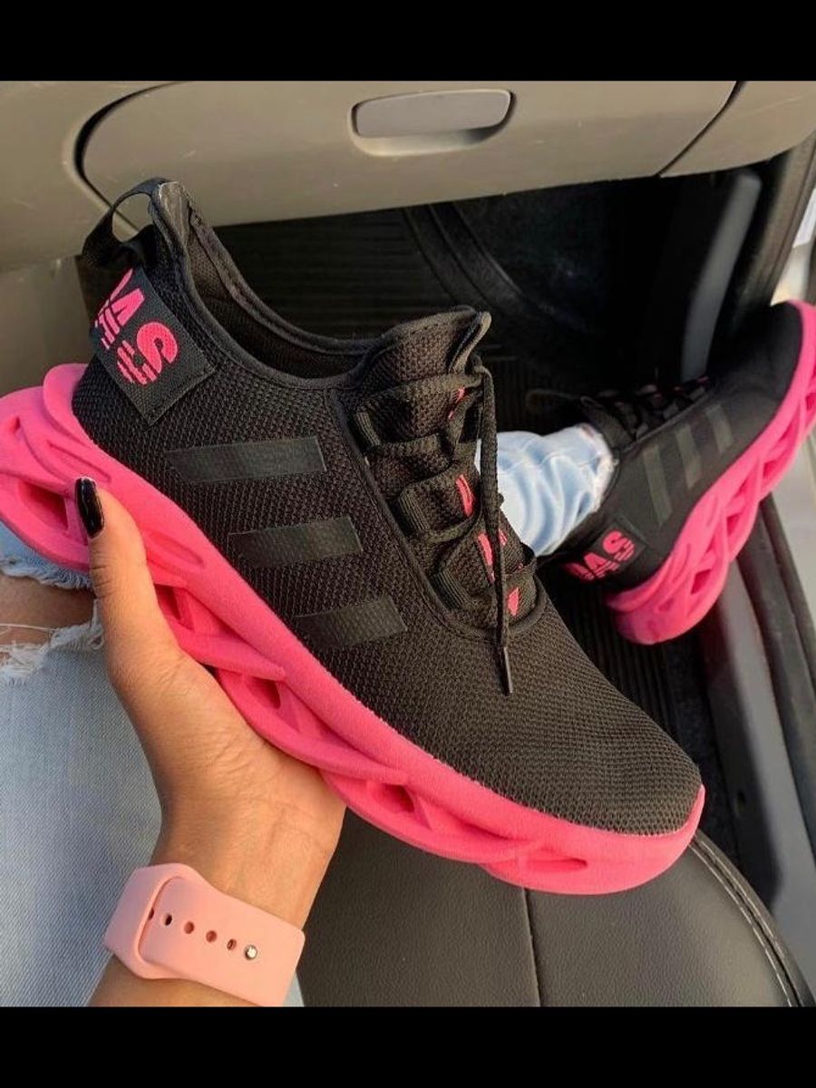 yeezy sapato