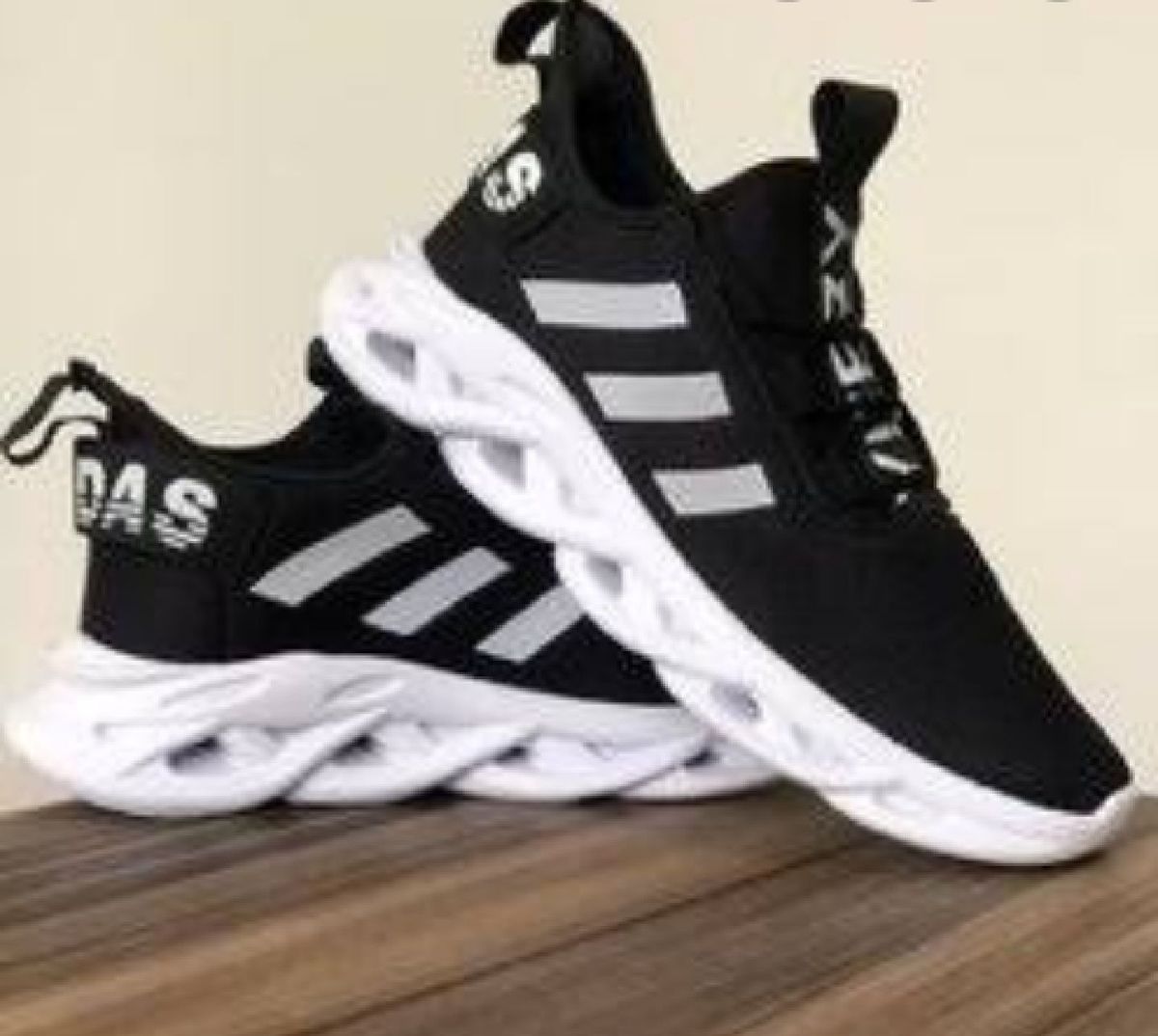 novo sapato adidas